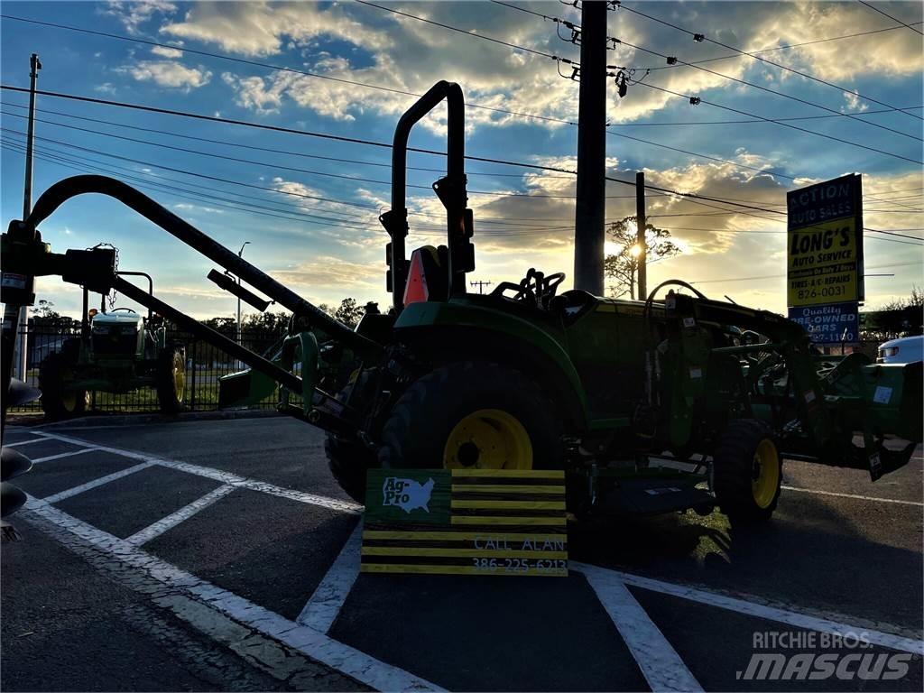 John Deere 2032R Kompakttraktorid