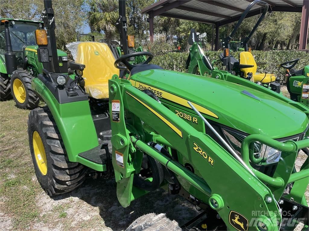 John Deere 2038R Kompakttraktorid