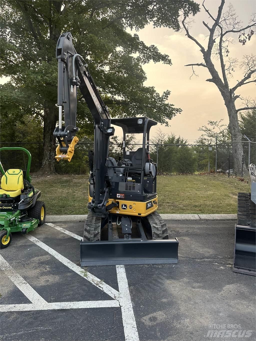 John Deere 30 P Miniekskavaatorid < 7 t