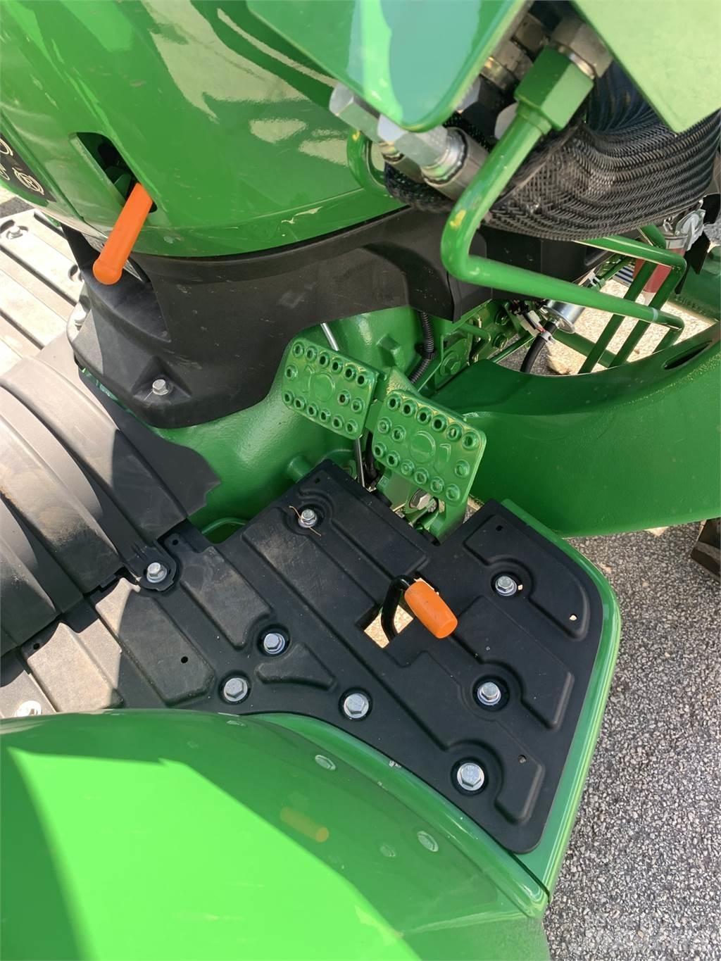 John Deere 3025D Kompakttraktorid