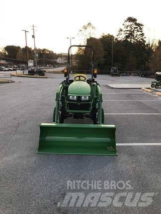 John Deere 3025E Kompakttraktorid