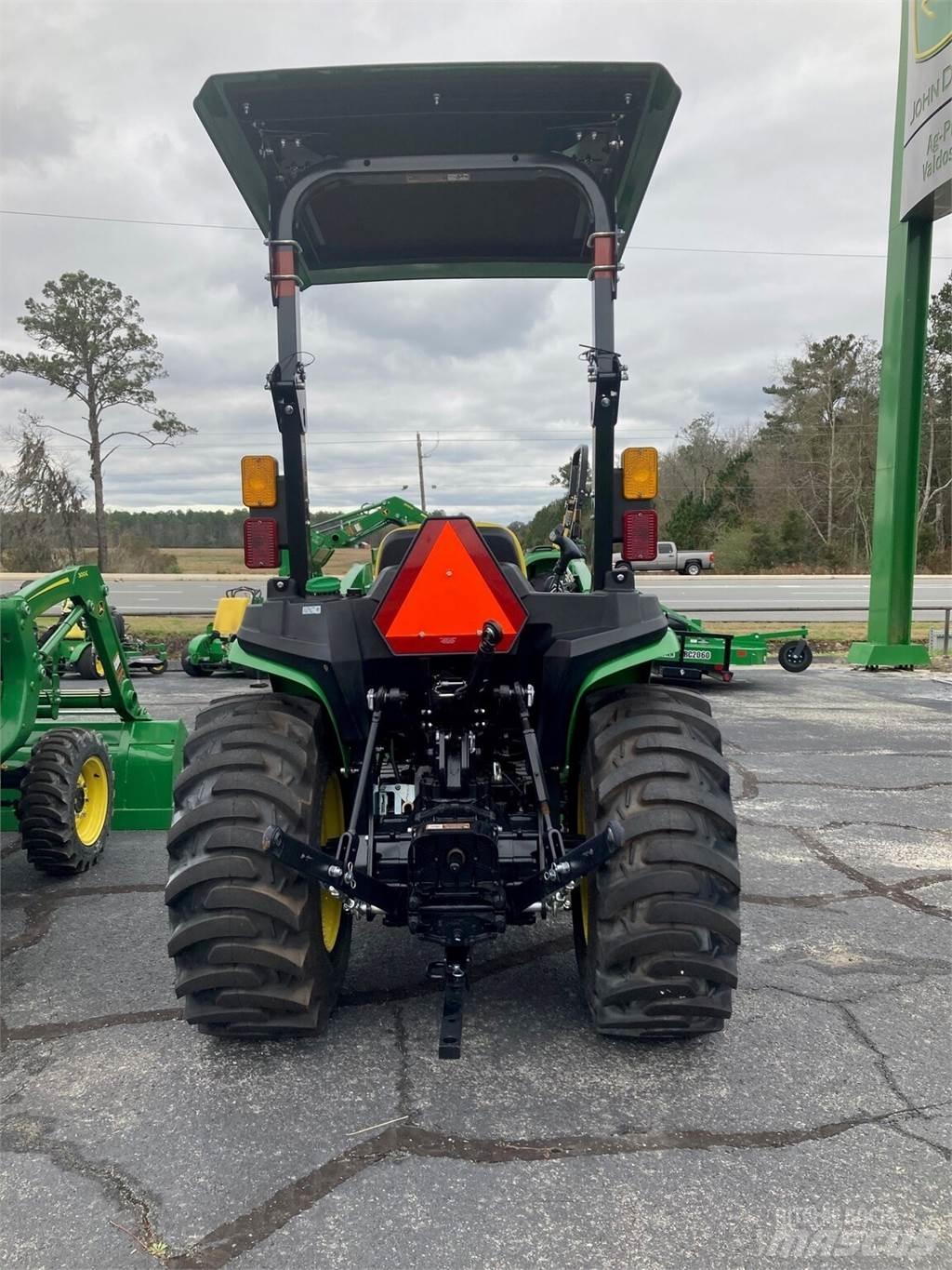 John Deere 3025E Kompakttraktorid