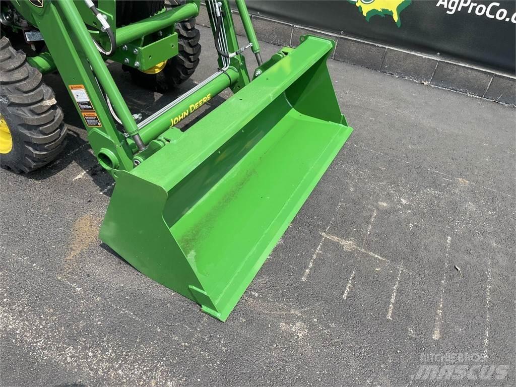John Deere 3025E Kompakttraktorid