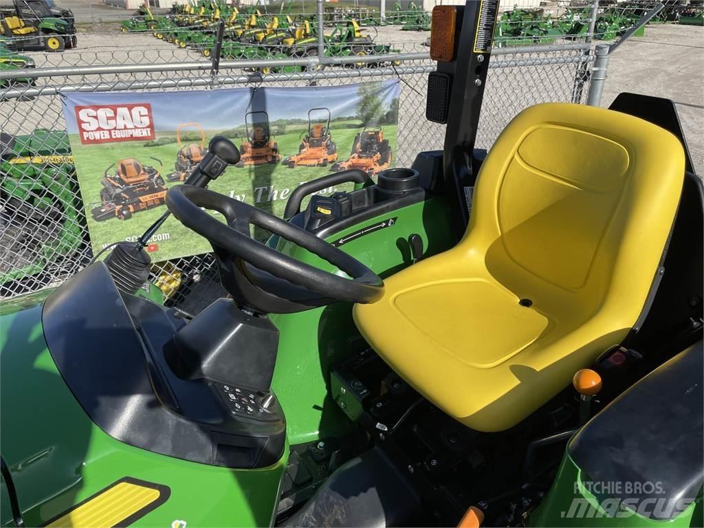 John Deere 3032E Kompakttraktorid