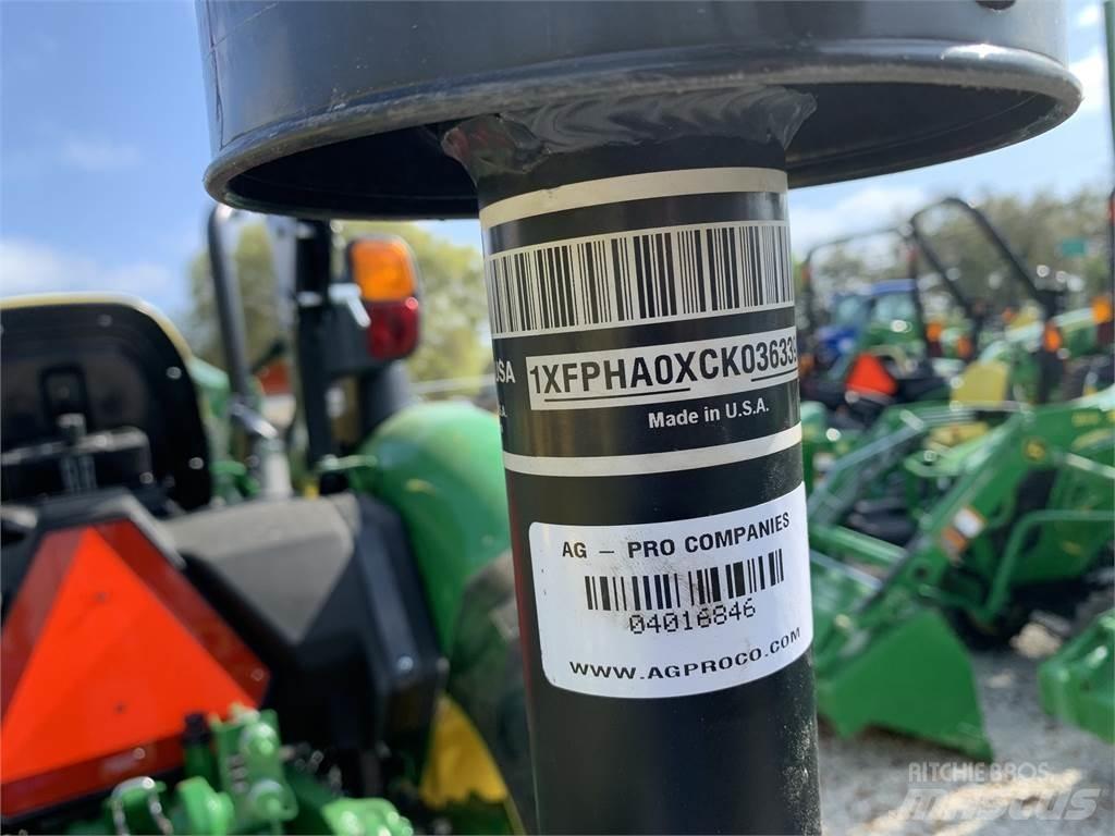 John Deere 3038E Kompakttraktorid