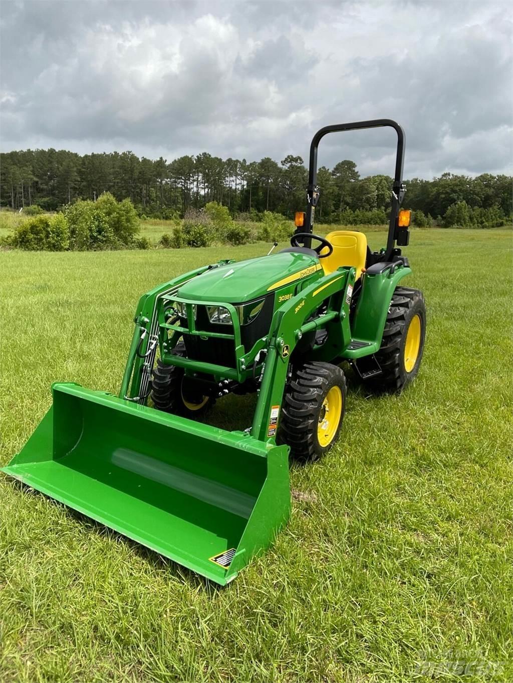 John Deere 3038E Kompakttraktorid