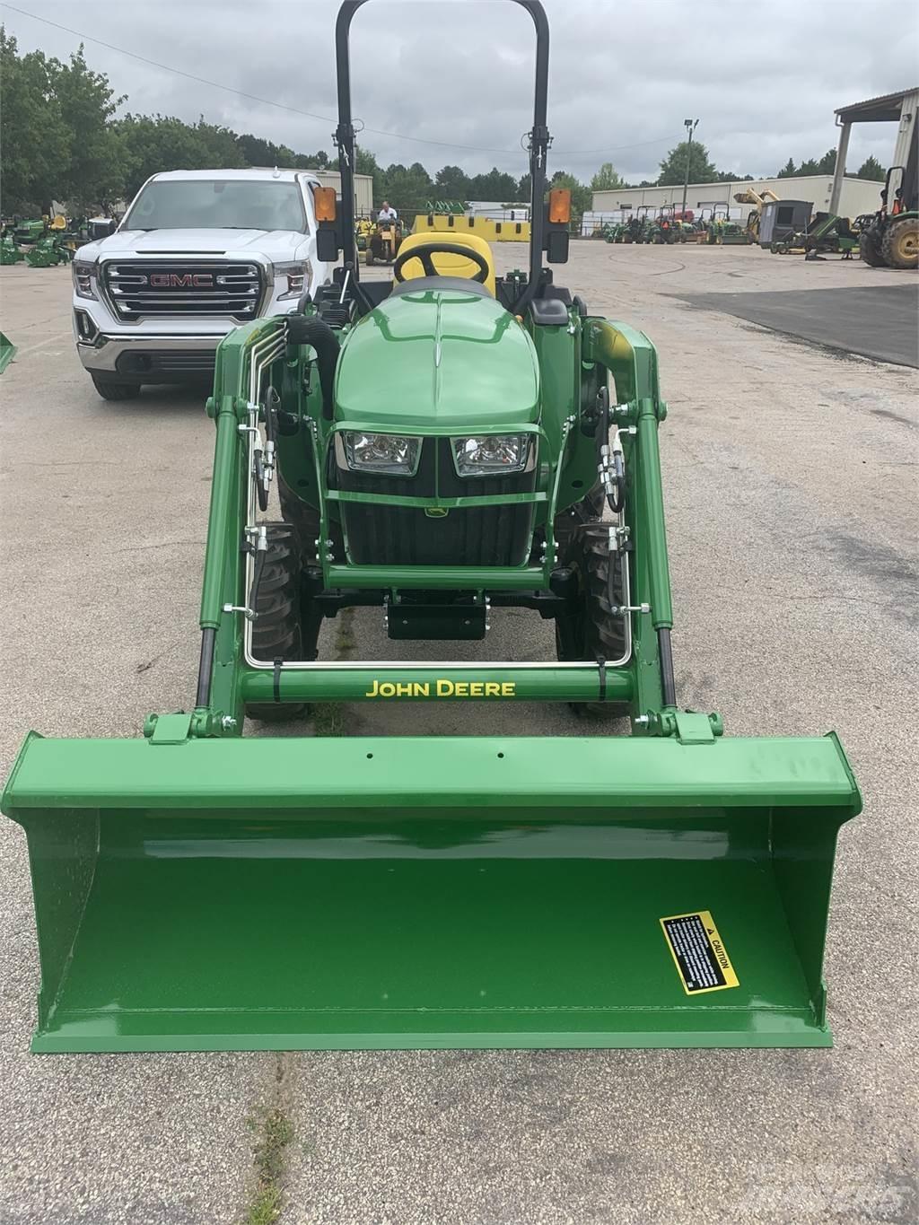 John Deere 3038E Kompakttraktorid
