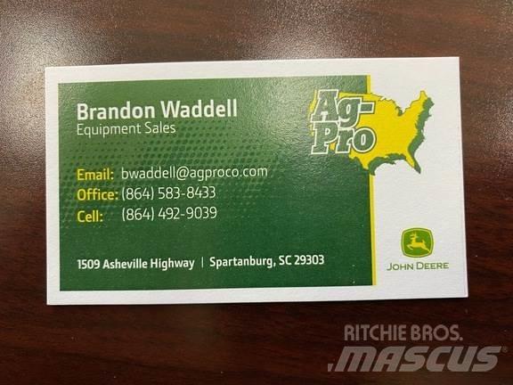 John Deere 3043D Traktorid