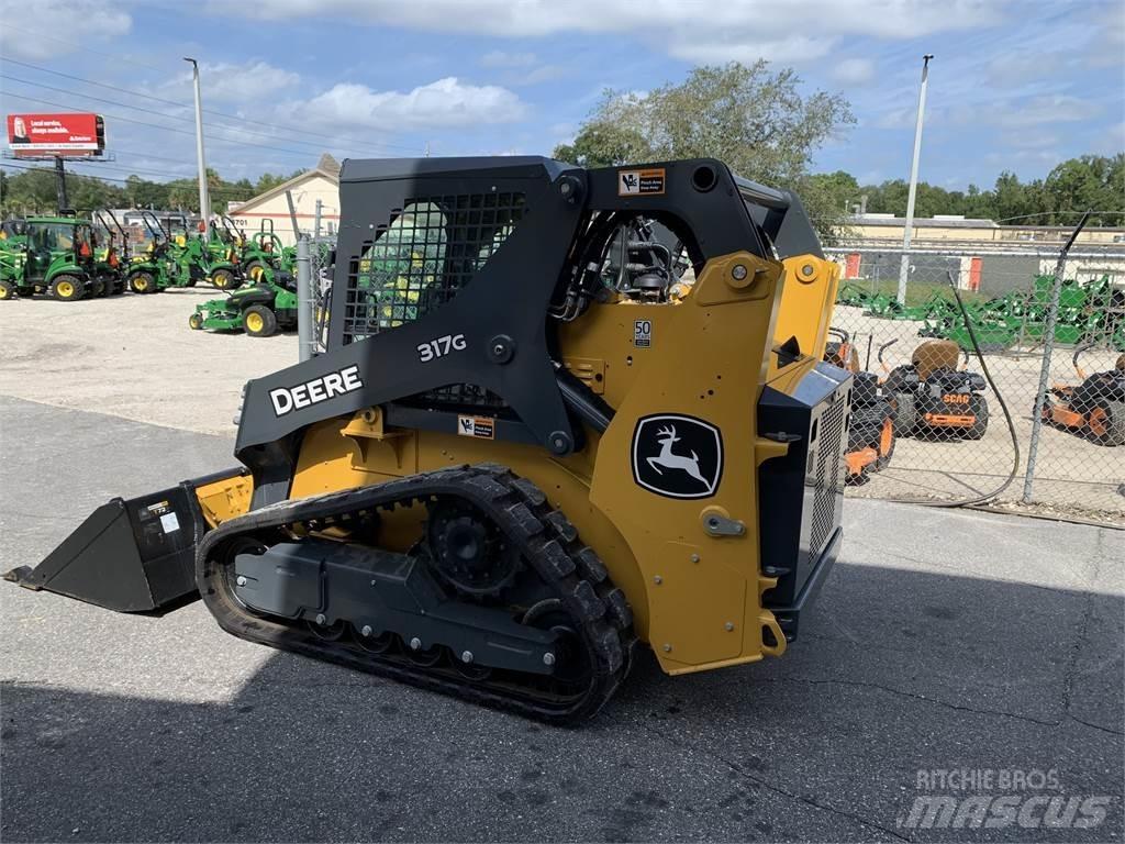 John Deere 317G Väikelaadurid