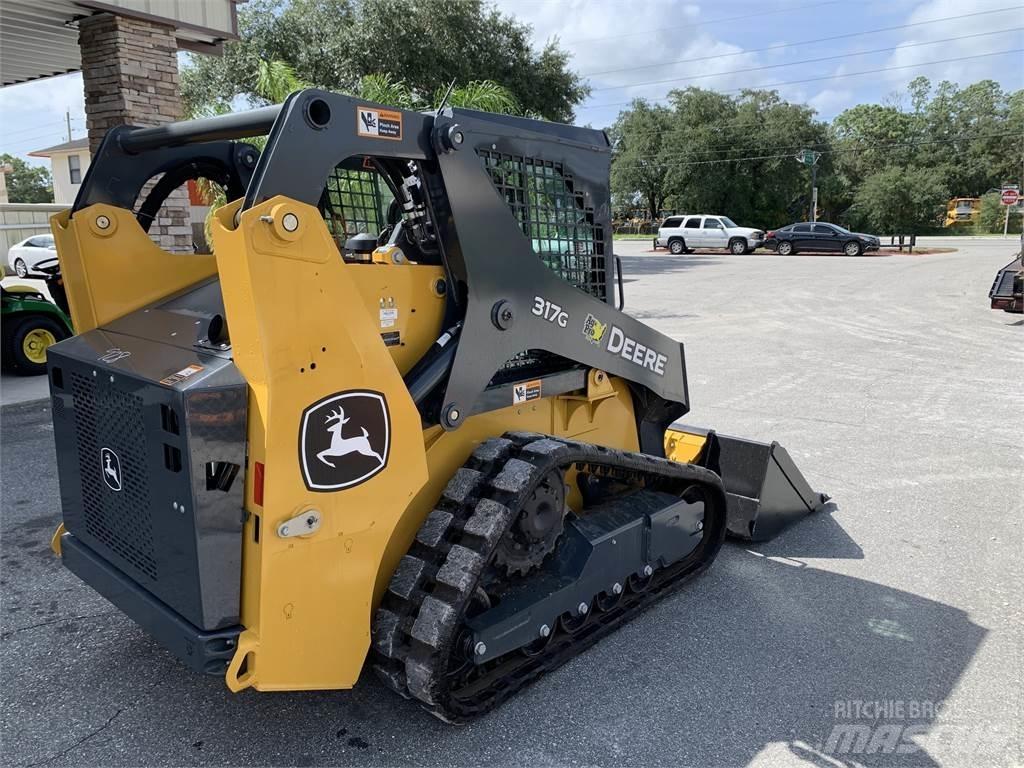 John Deere 317G Väikelaadurid
