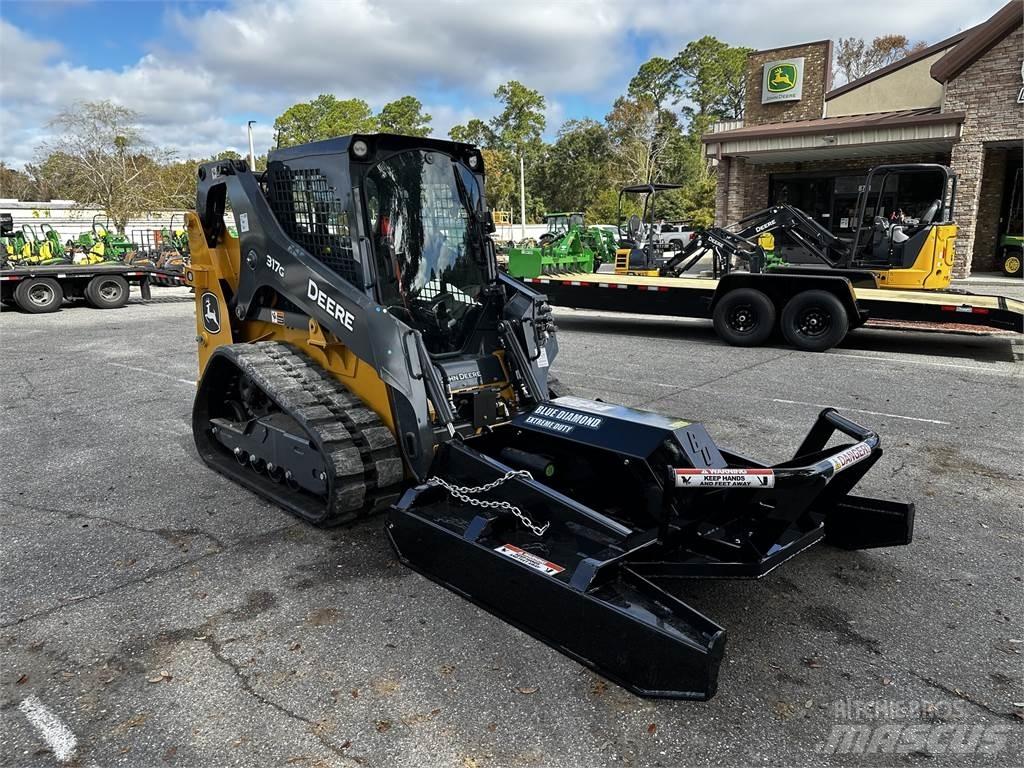John Deere 317G Väikelaadurid