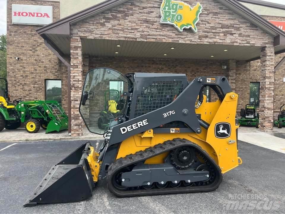 John Deere 317G Väikelaadurid