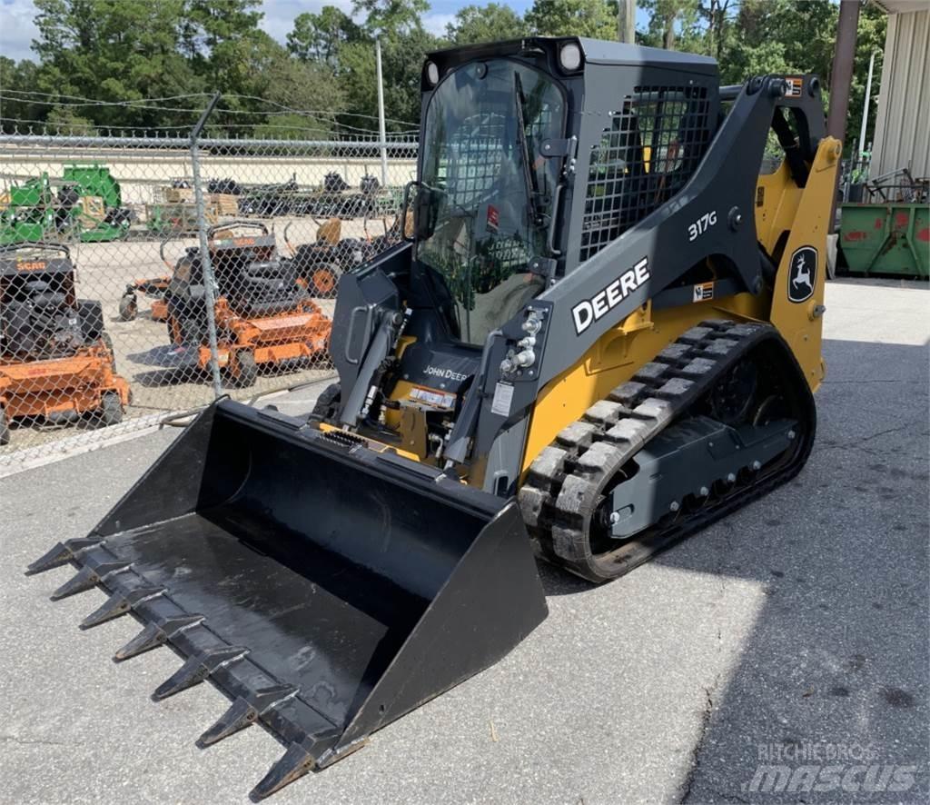 John Deere 317G Väikelaadurid