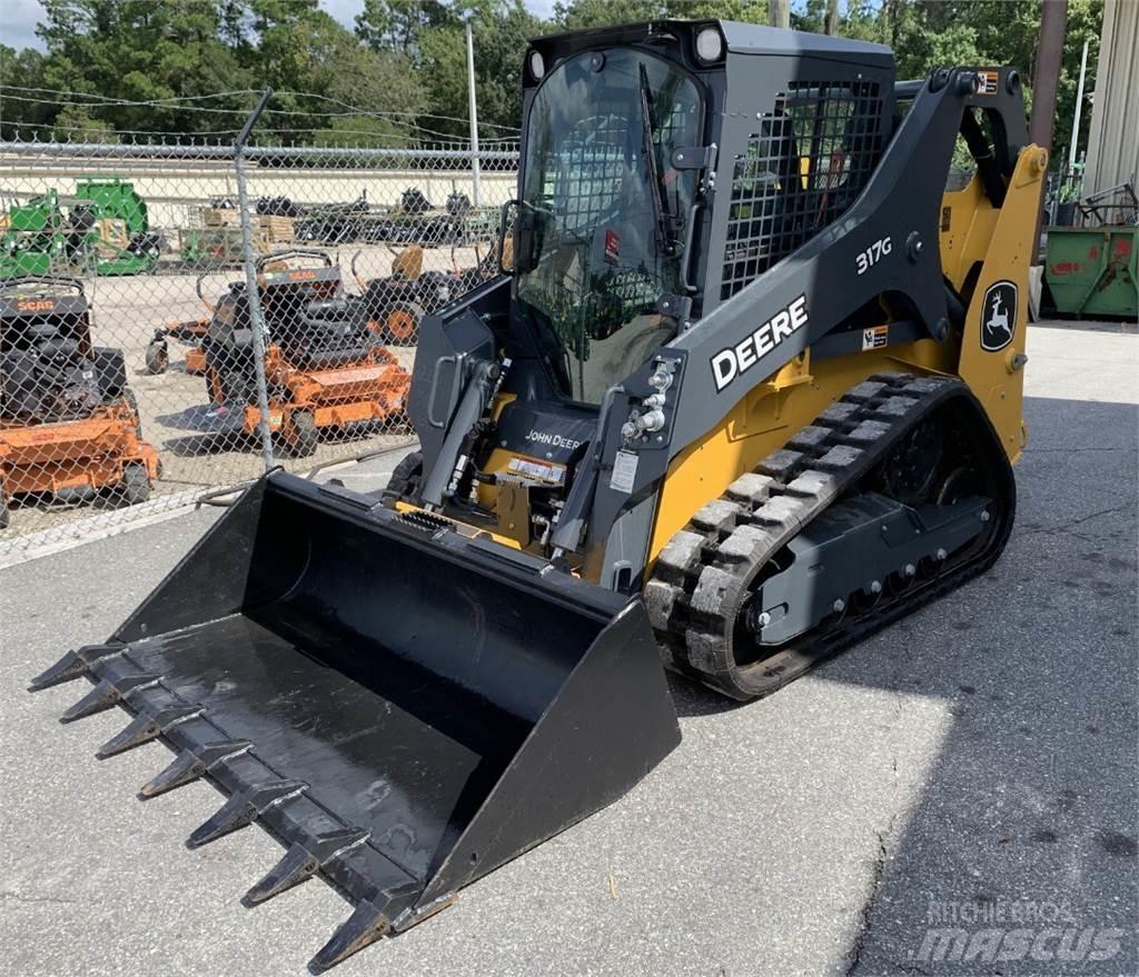 John Deere 317G Väikelaadurid