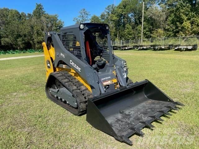 John Deere 317G Väikelaadurid
