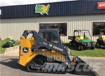 John Deere 317G Väikelaadurid