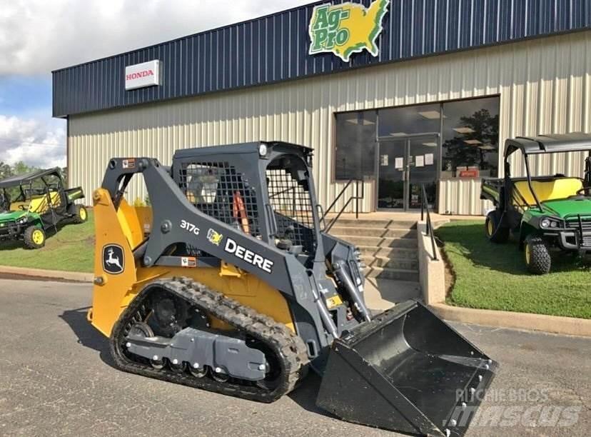 John Deere 317G Väikelaadurid
