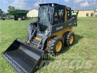 John Deere 320G Kompaktlaadurid