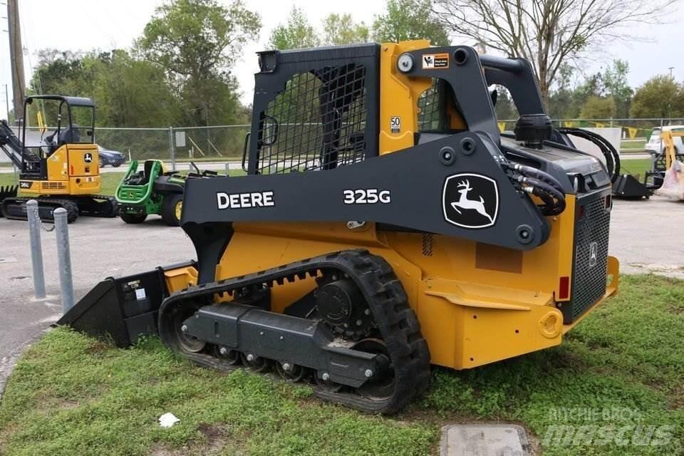 John Deere 325G Väikelaadurid