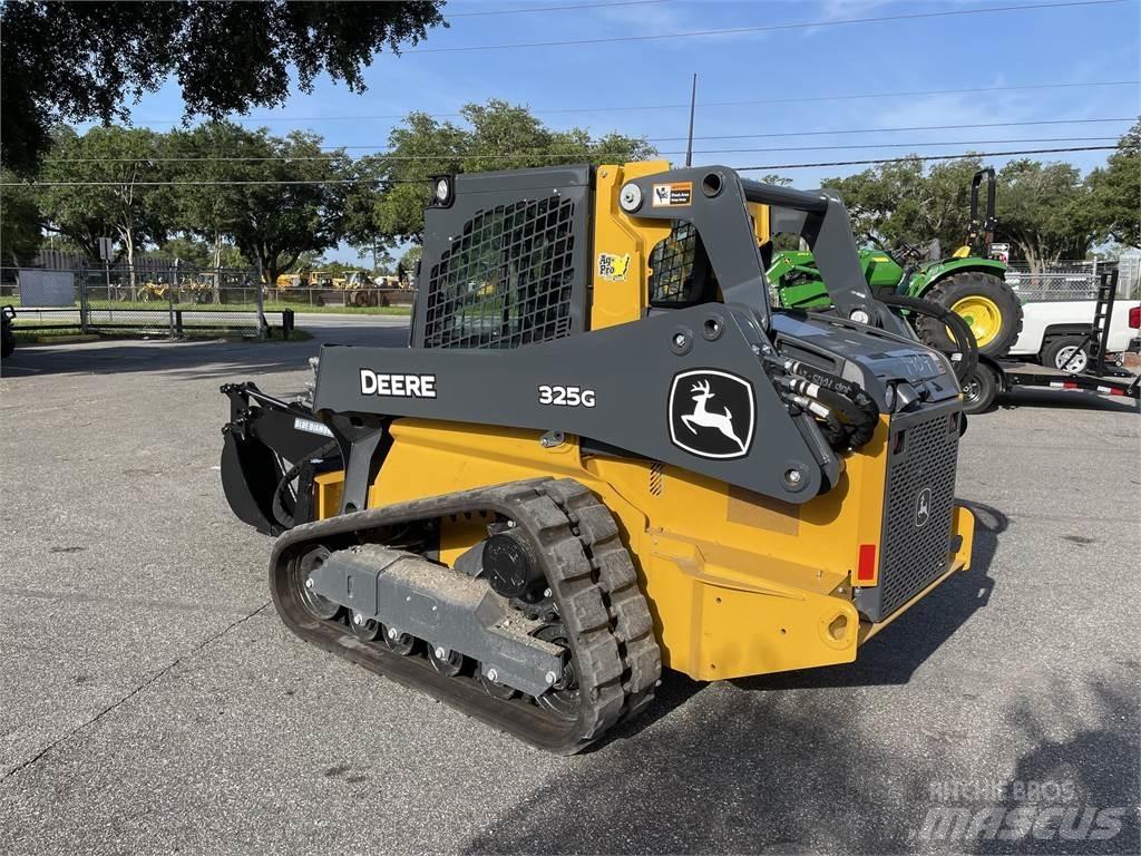 John Deere 325G Väikelaadurid