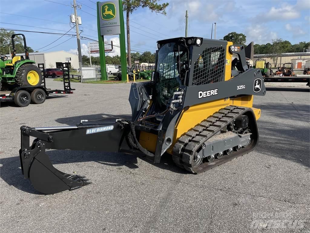 John Deere 325G Väikelaadurid