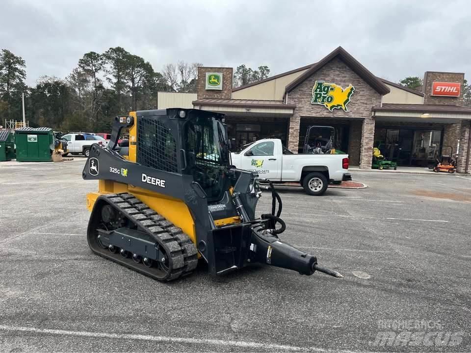 John Deere 325G Väikelaadurid