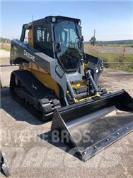 John Deere 331G Väikelaadurid