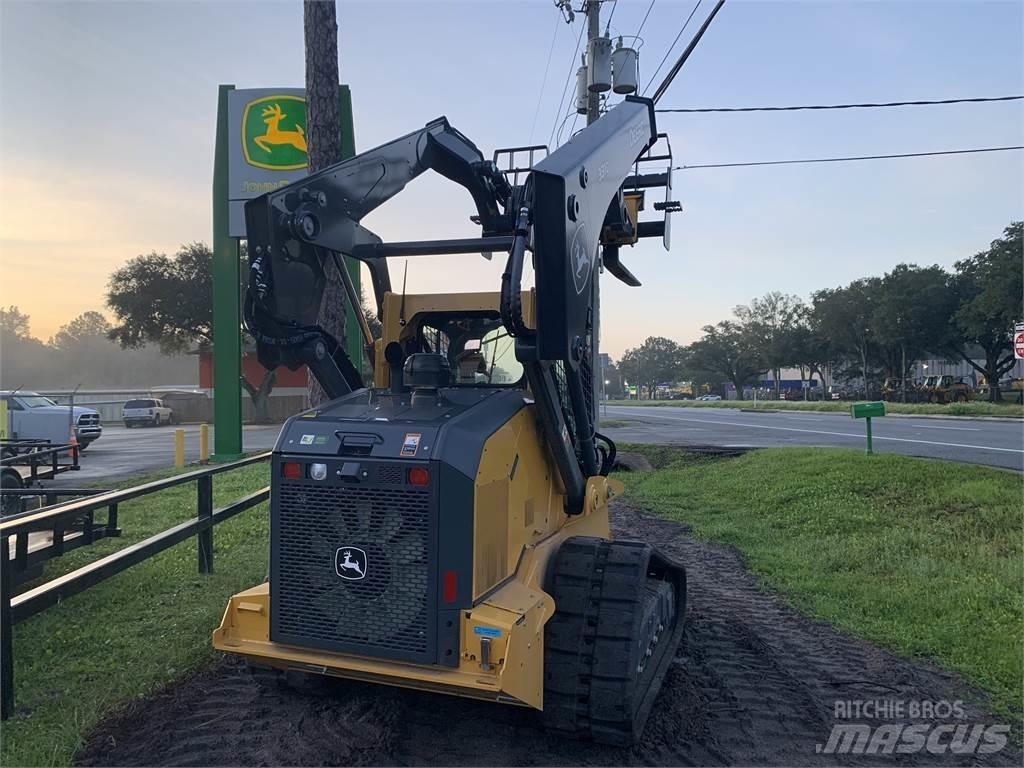 John Deere 331G Väikelaadurid