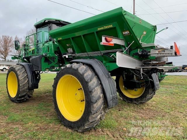 John Deere 400R Haagispritsid