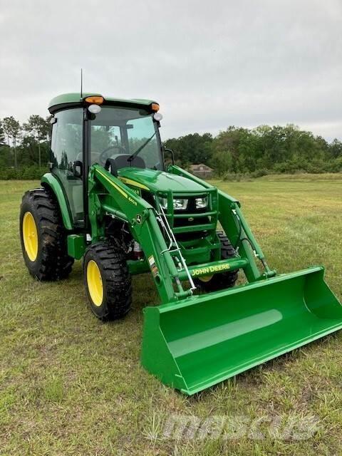 John Deere 4044R Traktorid