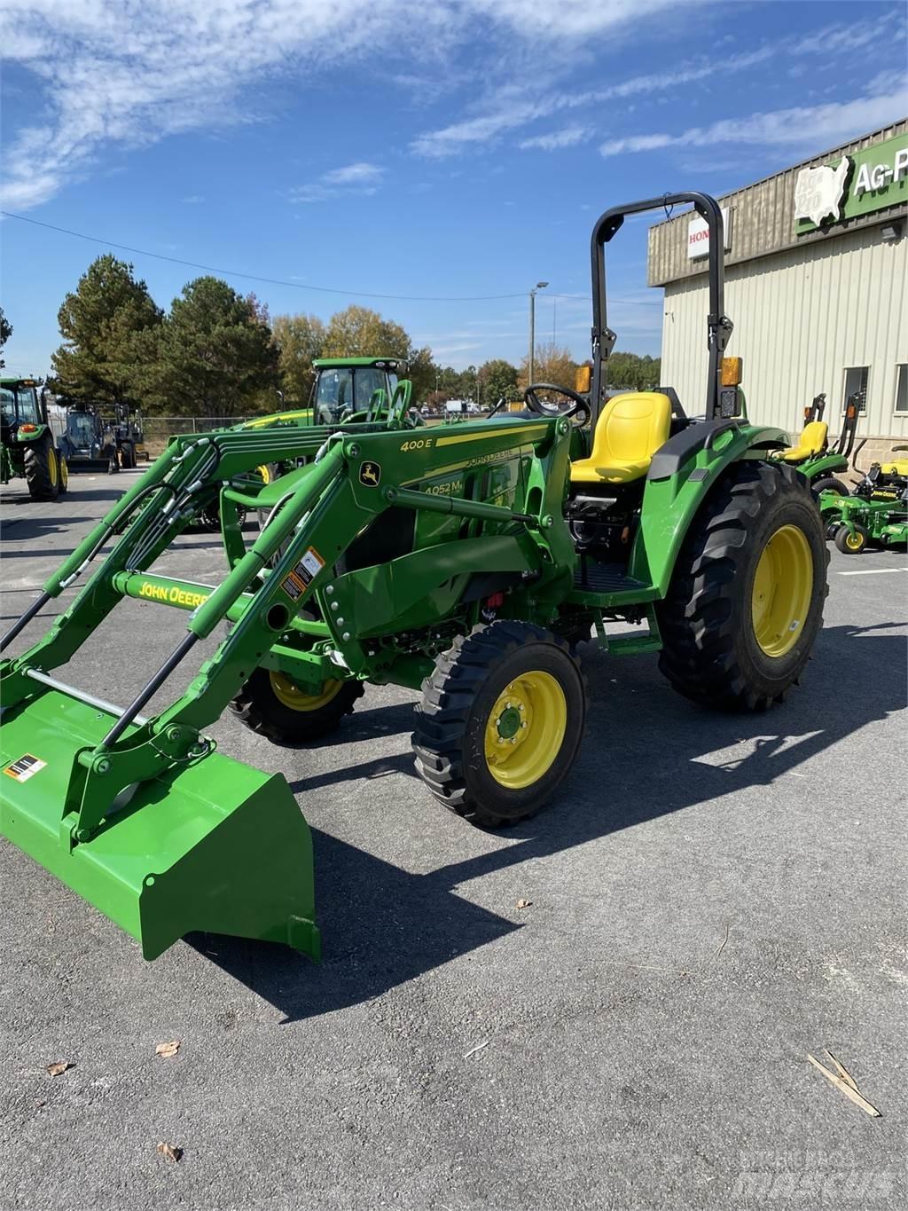 John Deere 4052M Traktorid