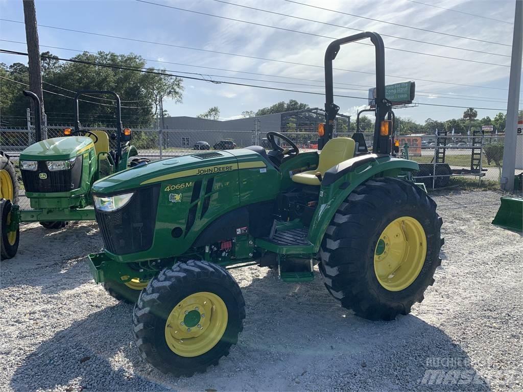 John Deere 4066M Traktorid