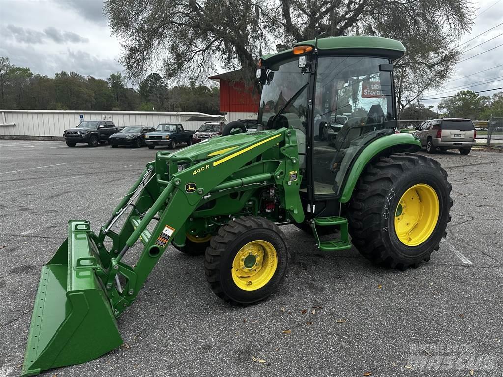John Deere 4066R Traktorid