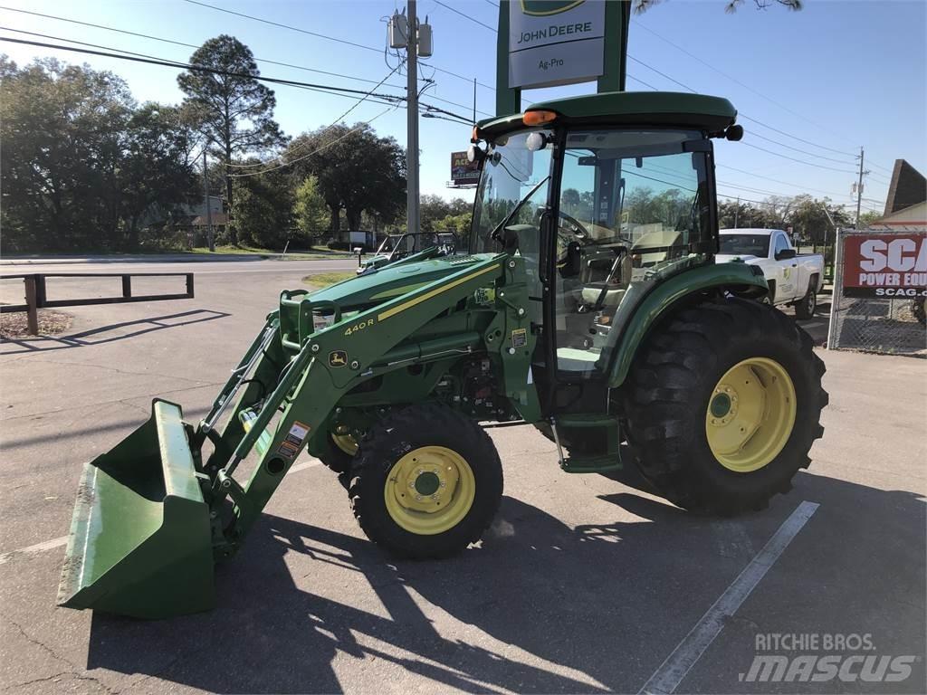 John Deere 4066R Traktorid