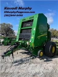 John Deere 460M Ruloonpressid