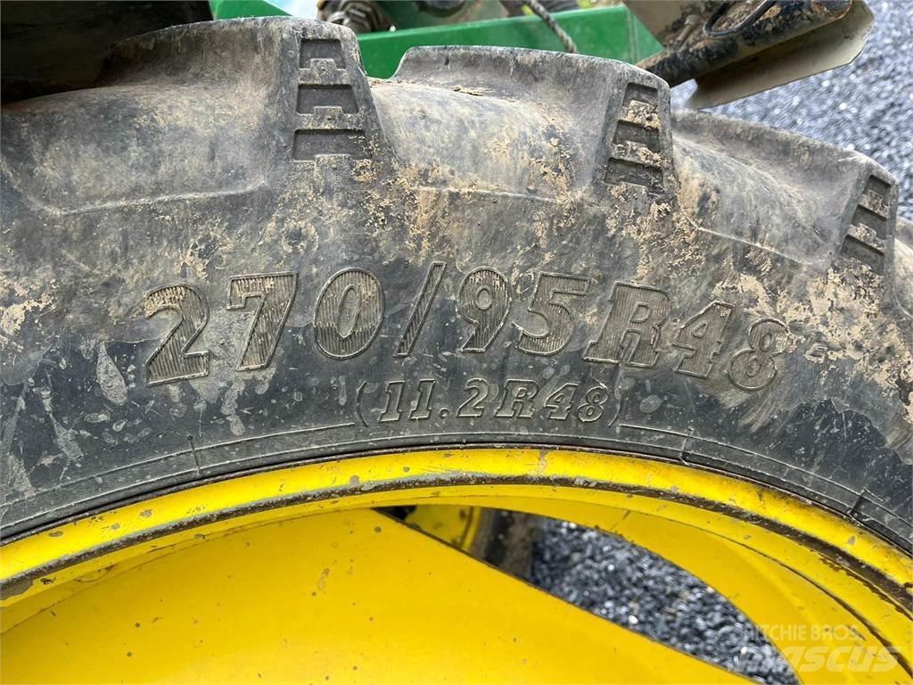 John Deere 4720 Haagispritsid