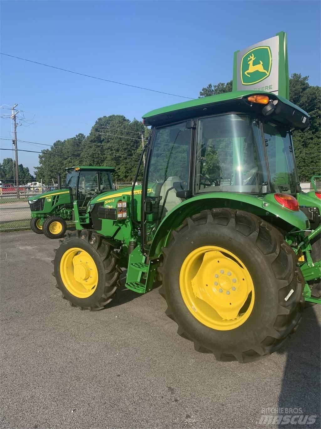 John Deere 5067 Traktorid