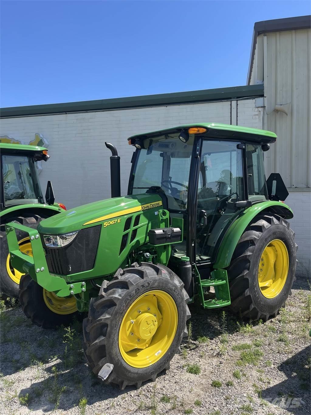John Deere 5067E Traktorid