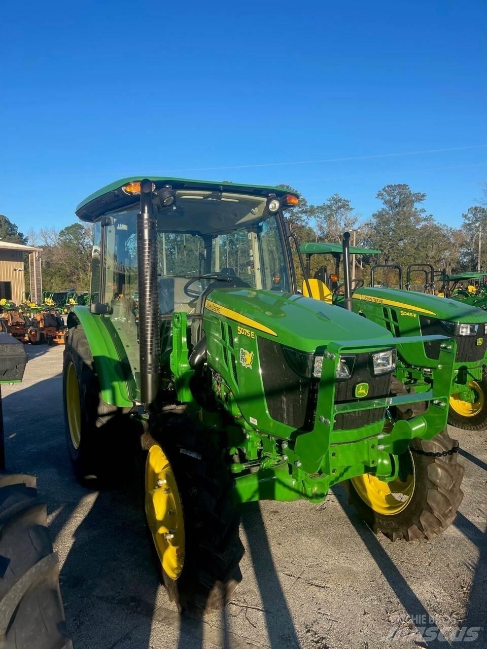 John Deere 5075E Traktorid