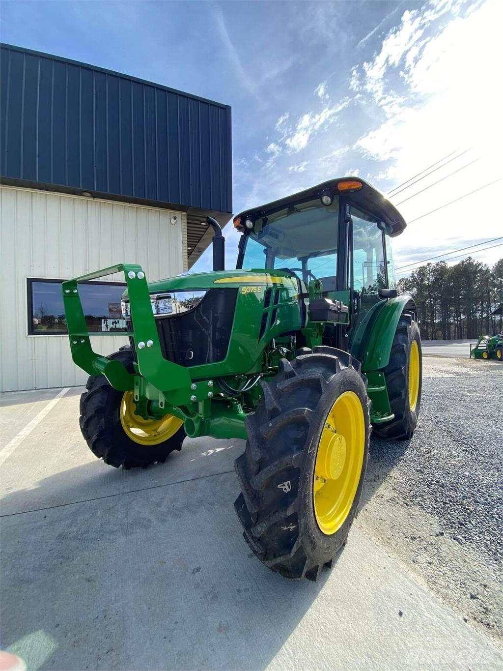 John Deere 5075E Traktorid