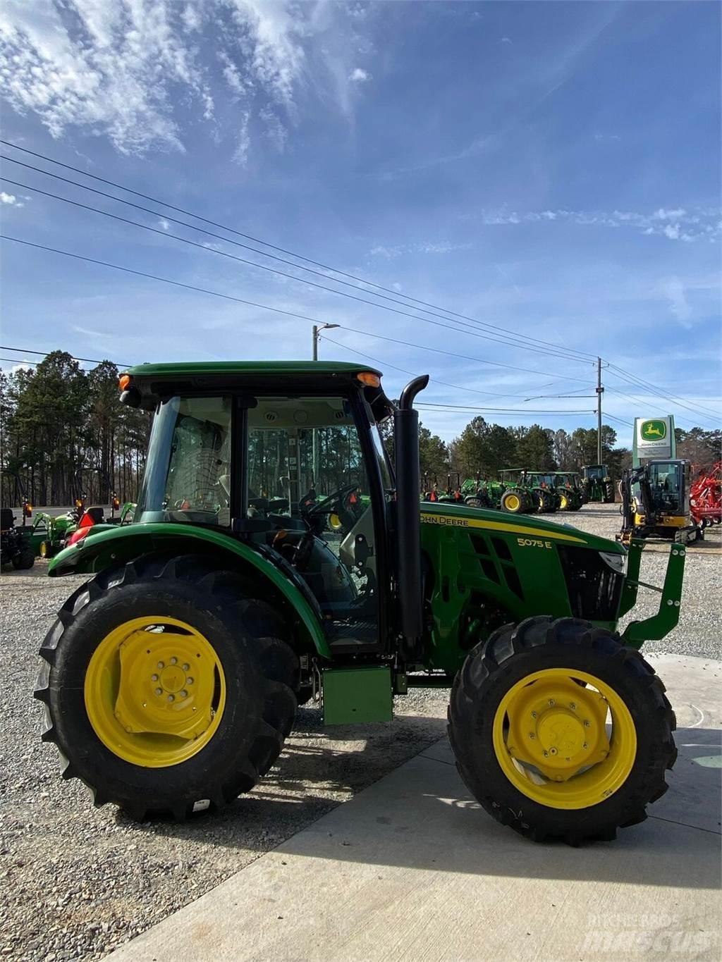 John Deere 5075E Traktorid
