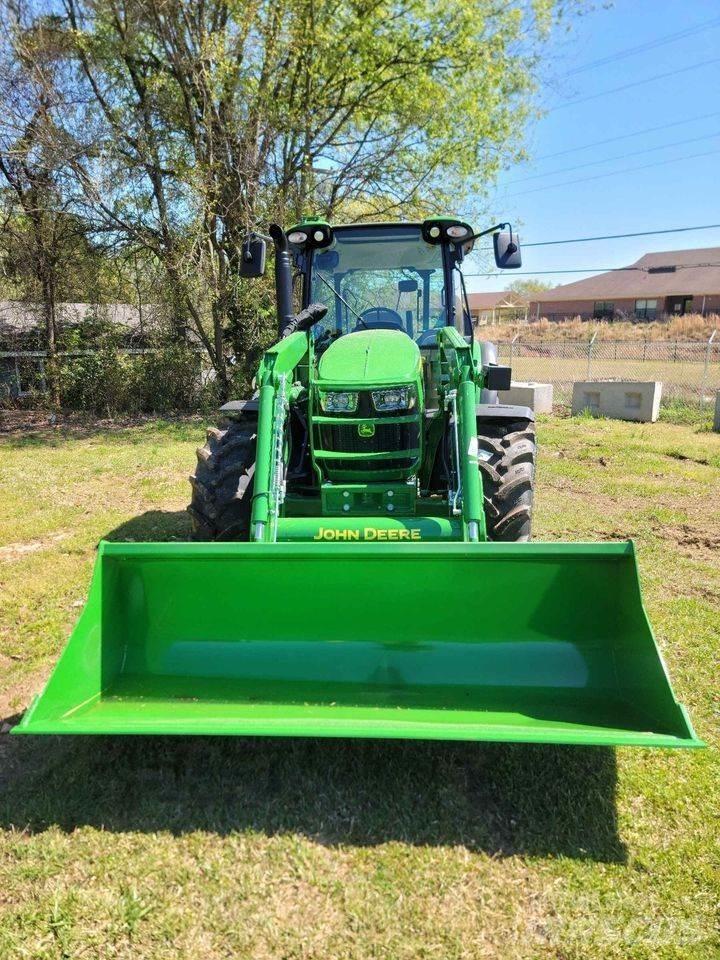John Deere 5125M Traktorid