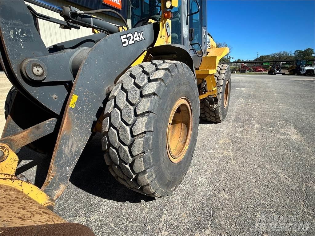 John Deere 524K Rataslaadurid