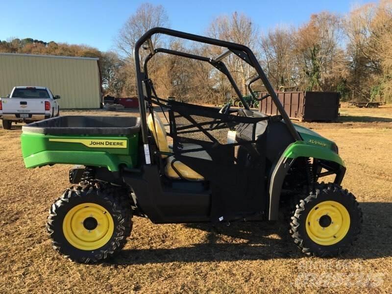 John Deere 560E Kommunaalteenuste tehnika
