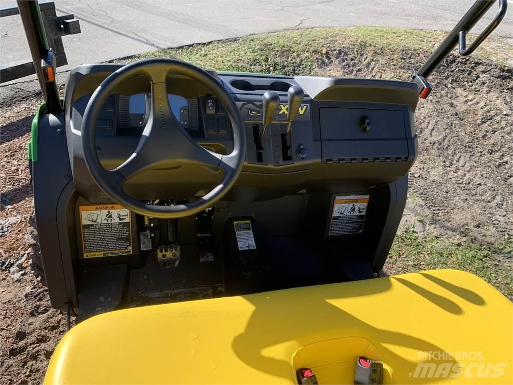 John Deere 590M Kommunaalteenuste tehnika