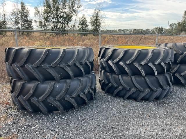 John Deere 600R Haagispritsid