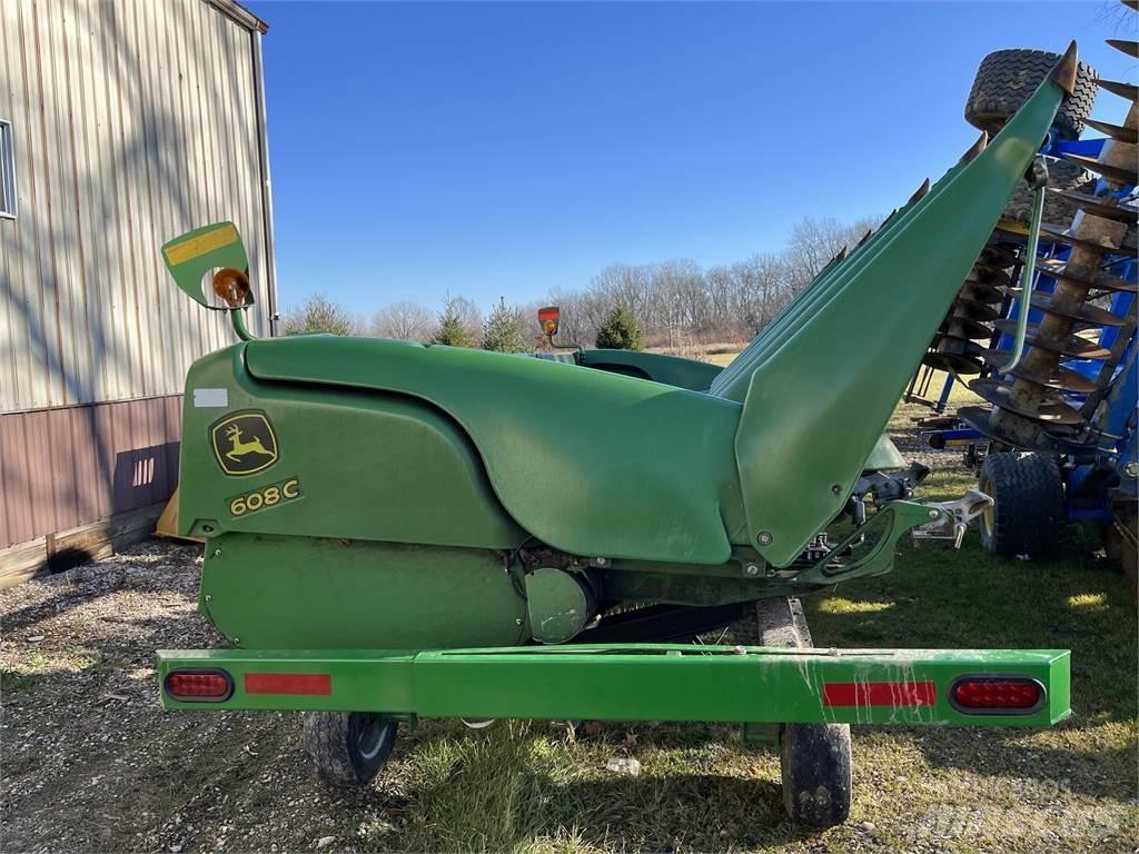 John Deere 608C Lisavarustus ja komponendid