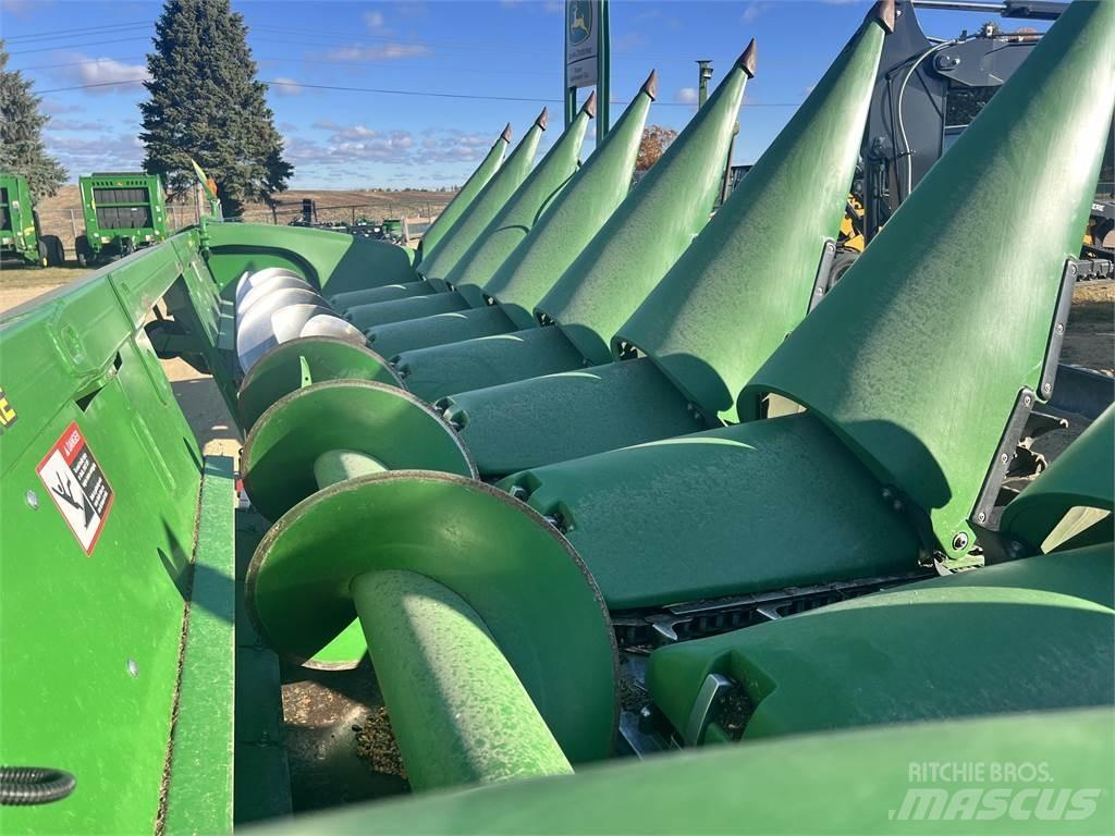 John Deere 608C Lisavarustus ja komponendid
