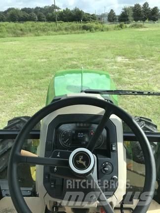John Deere 6105E Traktorid