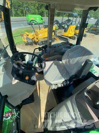 John Deere 6105E Traktorid
